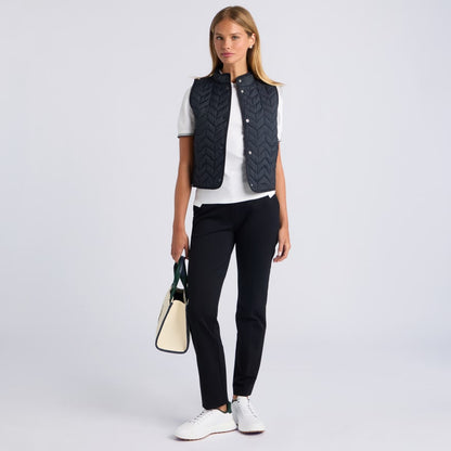 LIGHTWEIGHT CHEVRON QUILTED VEST - US 2273